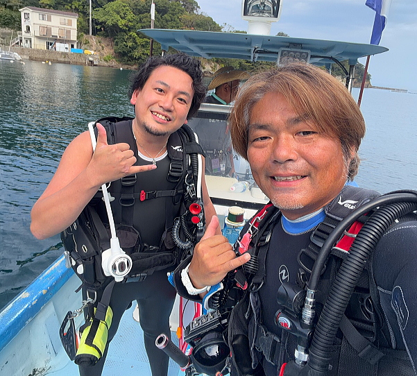 西伊豆ダイビング・田子でのファンダイビングトレーニングの様子